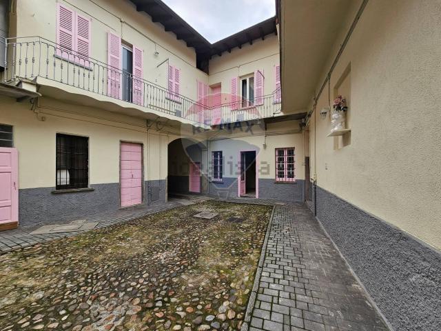 Locale Commerciale in affitto a San Giovanni, Busto Arsizio