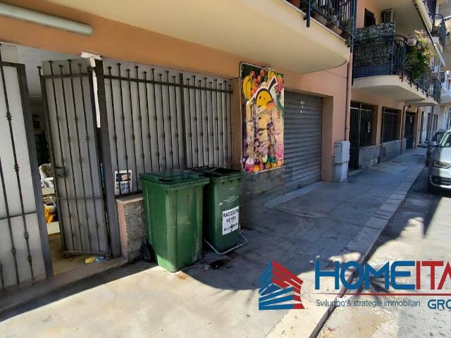 Locale Commerciale in affitto a Ficarazzi, Sicilia