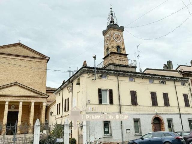 Locale Commerciale in affitto a San Rocco, Ravenna