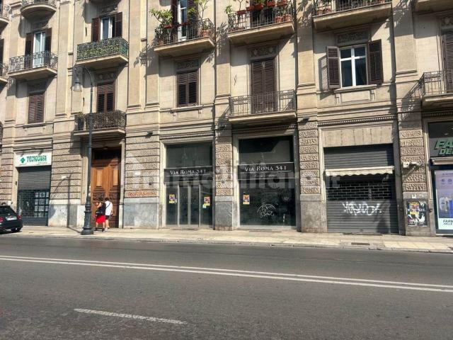 Locale Commerciale in affitto a I Circoscrizione, Palermo
