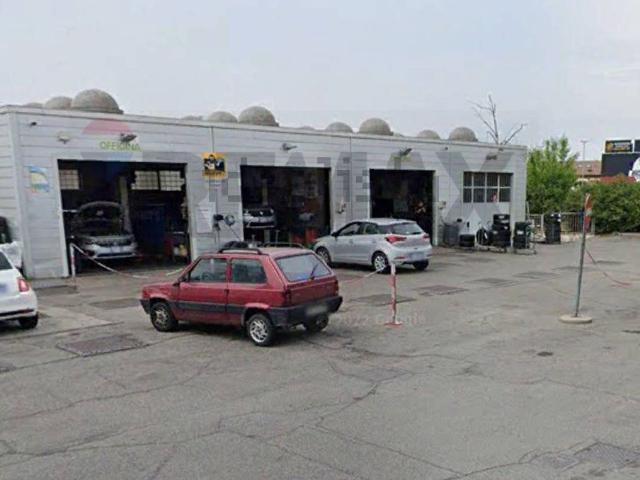 Locale Commerciale in affitto a Piemonte, Torino