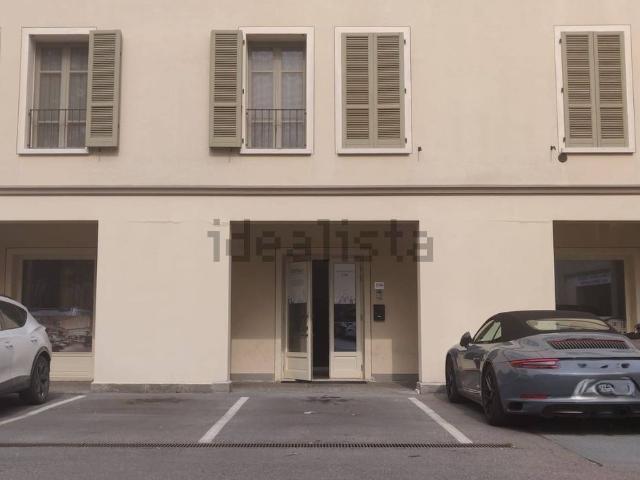 Locale Commerciale in affitto a Ospitaletto, Lombardia