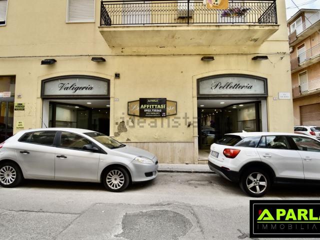 Locale Commerciale in affitto a Rovitelli, Canicattì E Borgalino