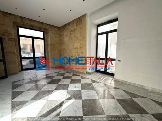 Locale Commerciale in affitto a I Circoscrizione, Palermo