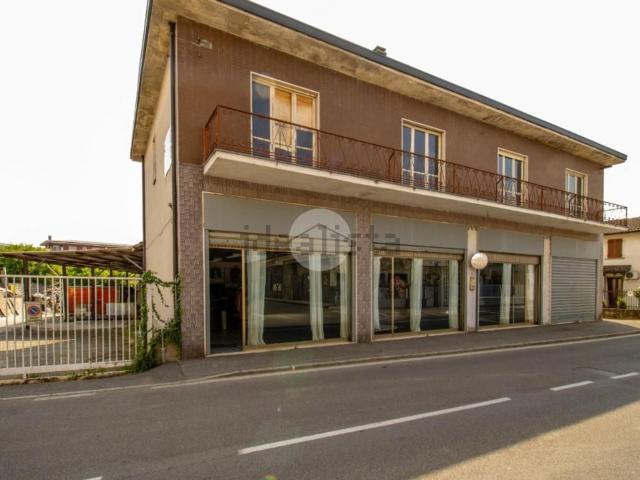 Locale Commerciale in affitto a San Martino In Strada, Lombardia