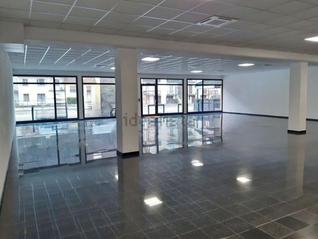 Locale Commerciale in affitto a San Felice, Vicenza