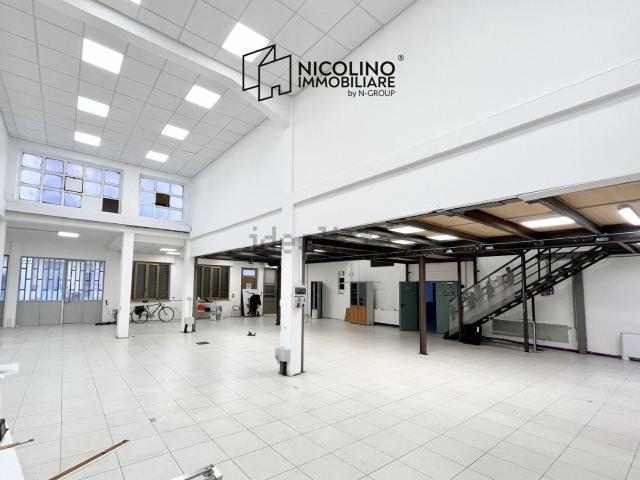 Locale Commerciale in affitto a Cuneo Centro, Piemonte