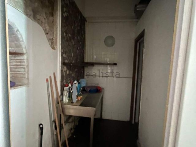 Locale Commerciale in affitto a Rione Ortodonico, Pozzuoli