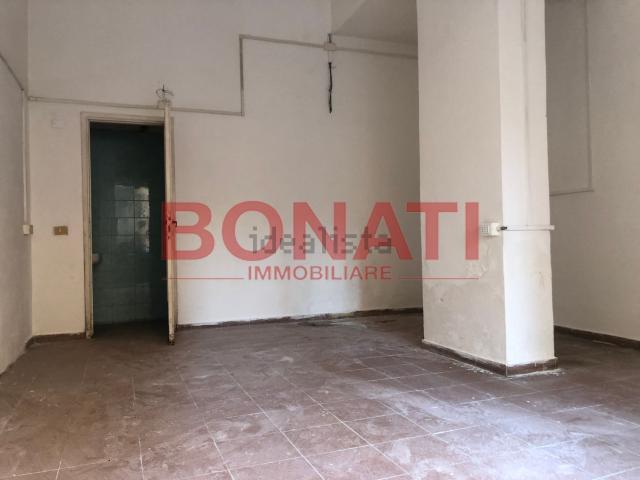 Locale Commerciale in affitto a Fabiano Alto, La Spezia
