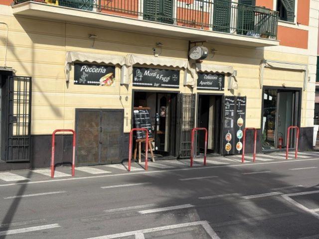 Locale Commerciale in affitto a Loano, Liguria
