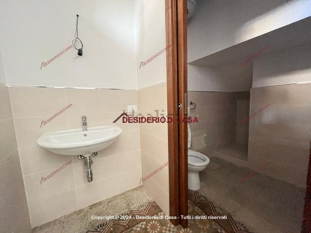 Locale Commerciale in affitto a Villabate, Sicilia