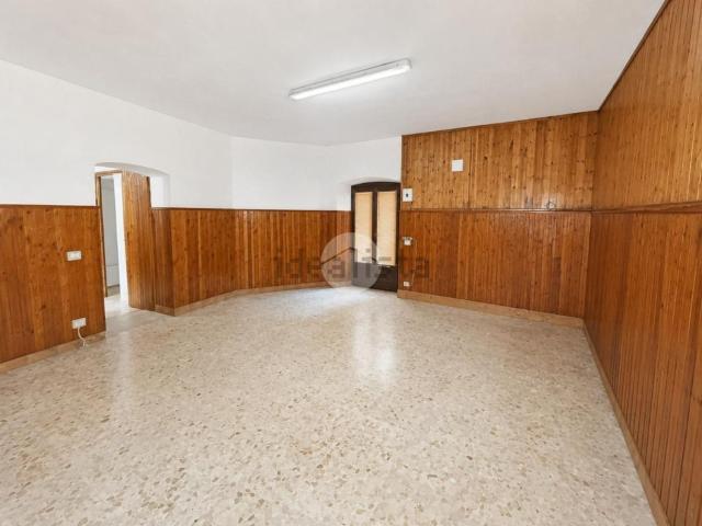 Locale Commerciale in affitto a Osio Sotto, Lombardia