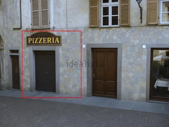 Locale Commerciale in affitto a Piemonte, Cuneo