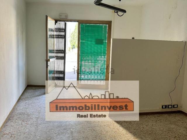 Locale Commerciale in affitto a Cospaia, San Giustino
