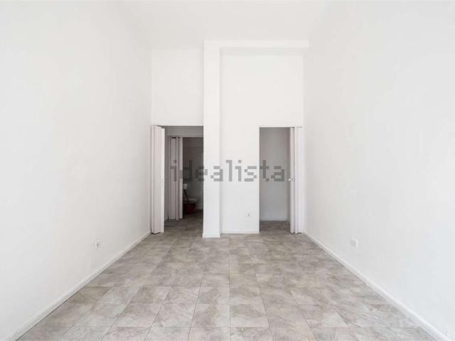 Locale Commerciale in affitto a Mestre-Carpenedo, Venezia
