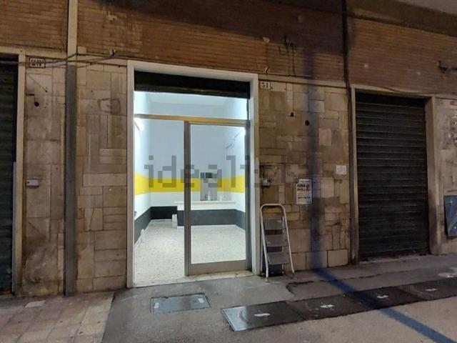 Locale Commerciale in affitto a Puglia, Foggia