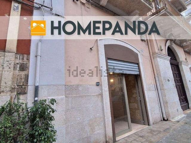 Locale Commerciale in affitto a Municipio 1, Puglia