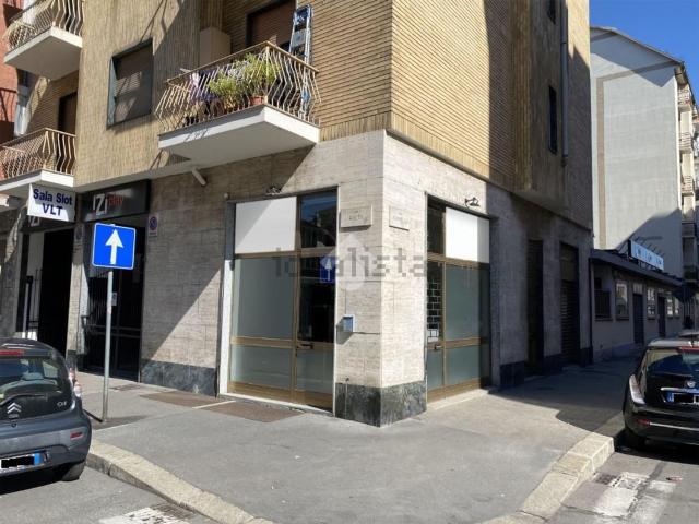 Locale Commerciale in affitto a Circoscrizione 3, Piemonte