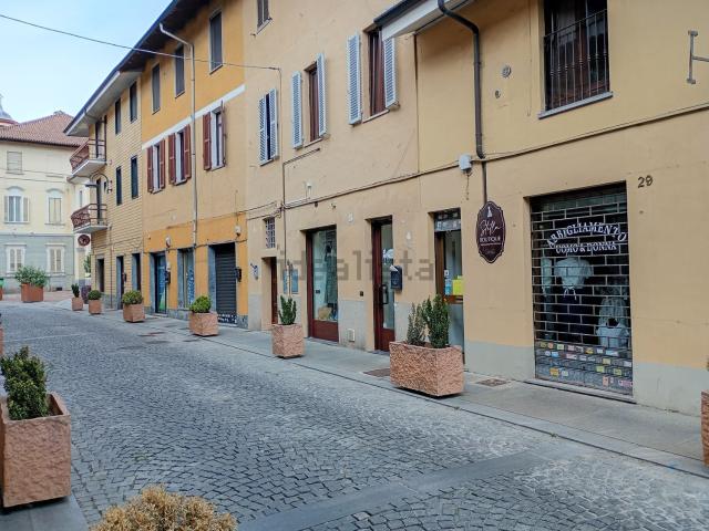 Locale Commerciale in affitto a Piemonte, Torino