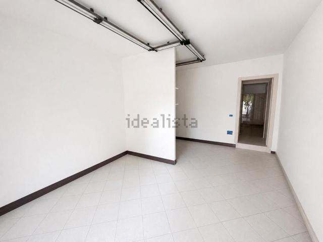 Locale Commerciale in affitto a Martellago, Veneto
