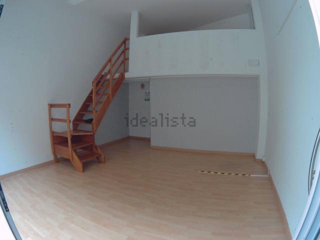 Locale Commerciale in affitto a Chieti Scalo, Chieti
