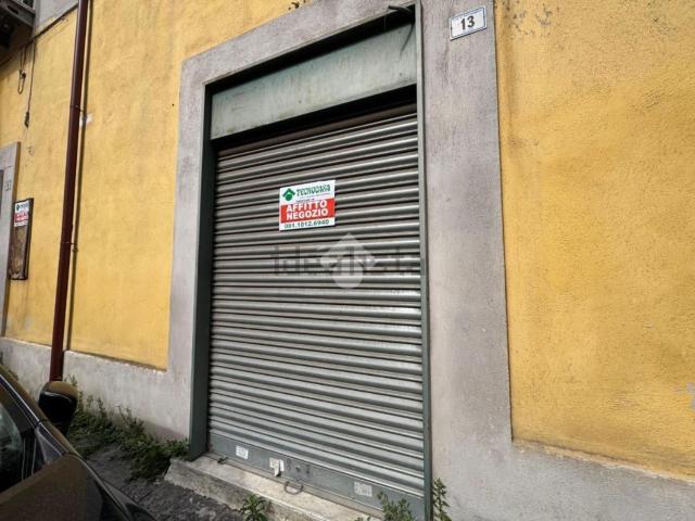 Locale Commerciale in affitto a Sepano, Frattamaggiore