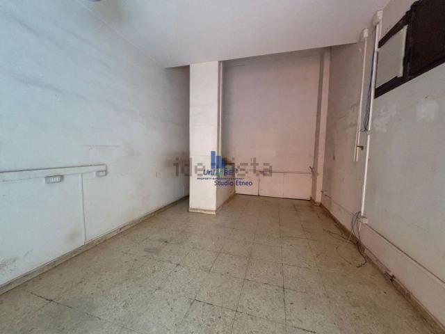 Locale Commerciale in affitto a Borgo-Sanzio, Catania