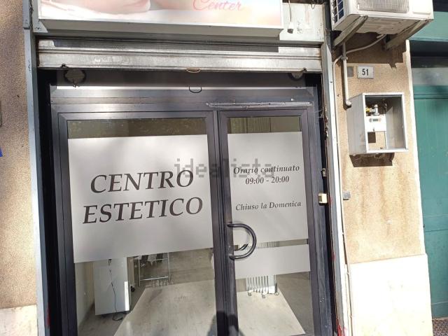 Locale Commerciale in affitto a Sant'Antonio, Lanciano