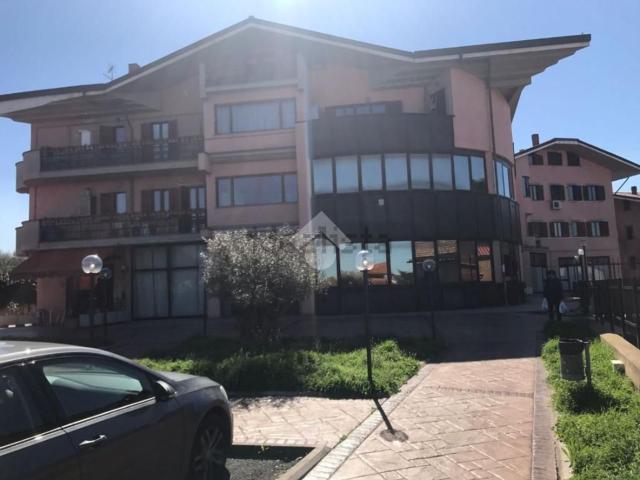 Locale Commerciale in affitto a Roma Capitale, Lazio