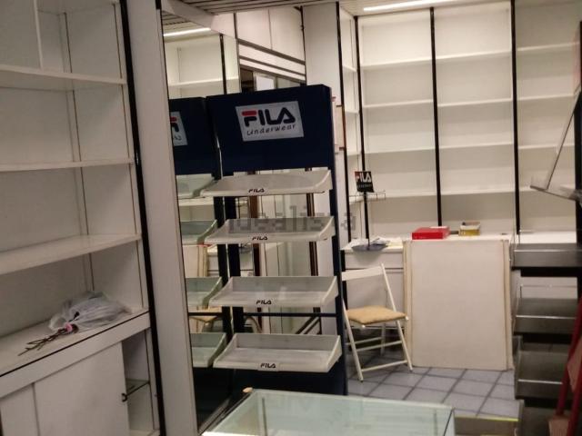 Locale Commerciale in affitto a Roma Capitale, Lazio