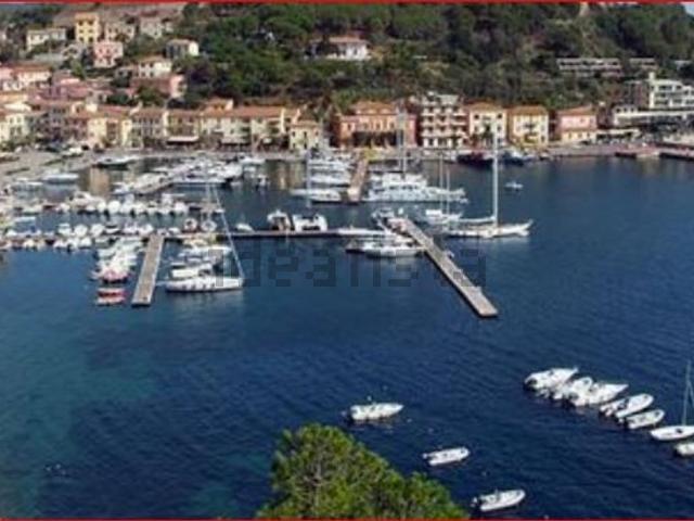 Locale Commerciale in affitto a Porto Azzurro, Toscana