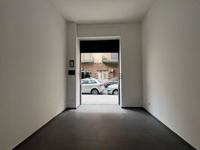 Locale Commerciale in affitto a Borgo-Sanzio, Catania