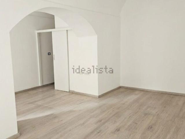 Locale Commerciale in affitto a Quartiere Provvidenza, Caltanissetta