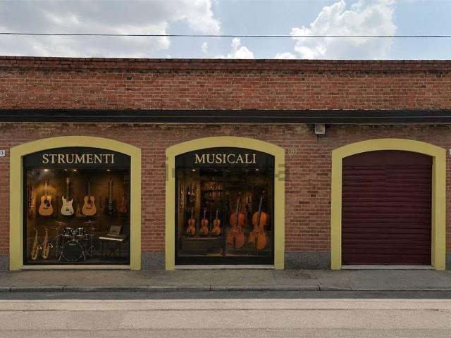 Locale Commerciale in affitto a Centro Storico, Modena