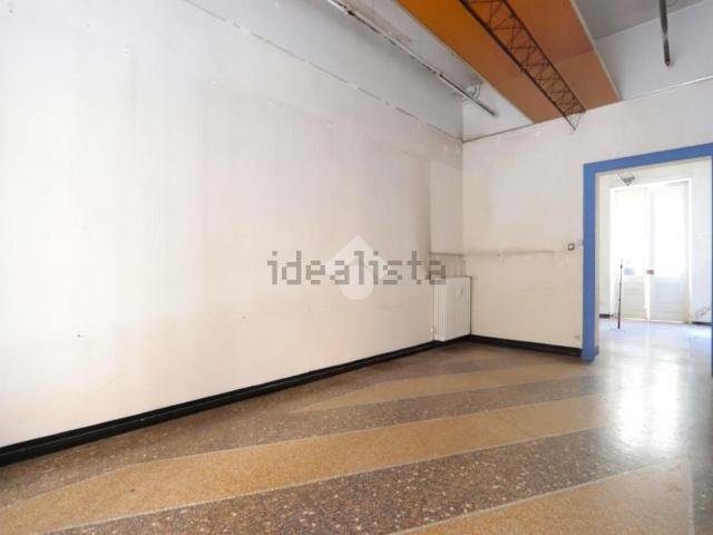 Locale Commerciale in affitto a Piemonte, Alessandria