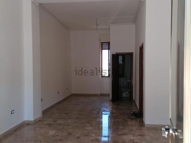 Locale Commerciale in affitto a Orsogna, Abruzzo