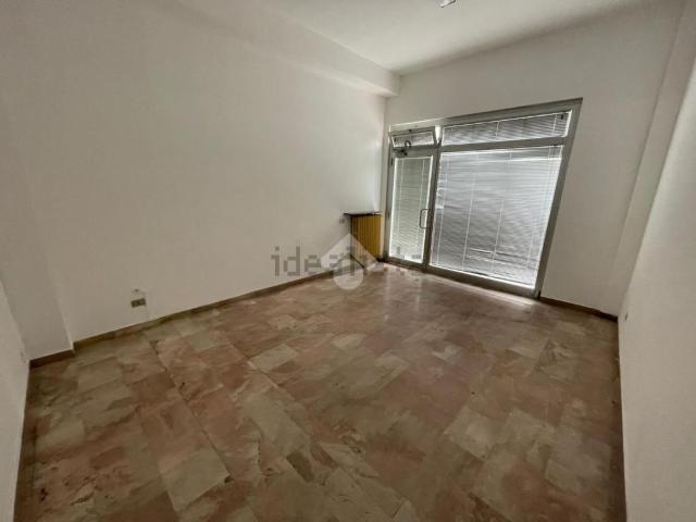 Locale Commerciale in affitto a Telgate, Lombardia