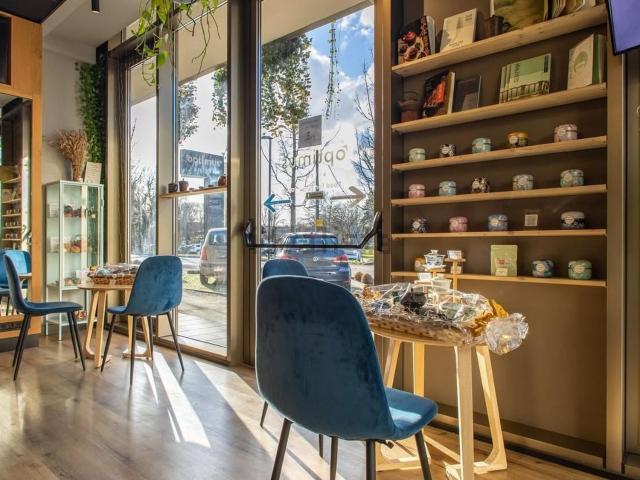 Locale Commerciale in affitto a Pappagnocca, Re