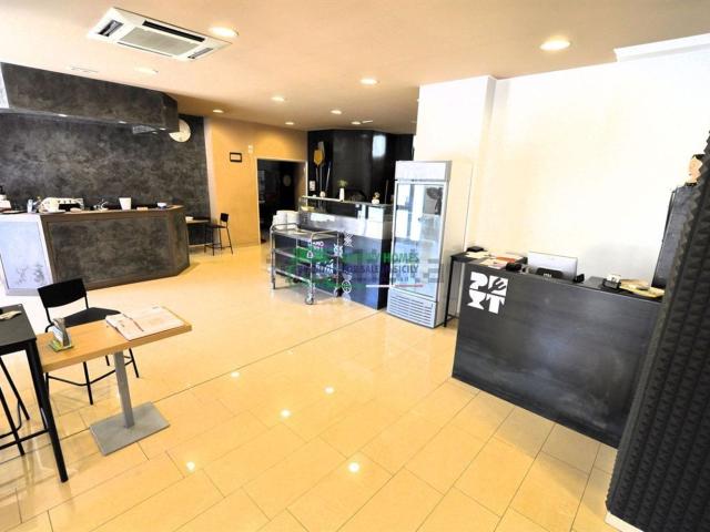 Locale Commerciale in affitto a Ragusa, Pianetti