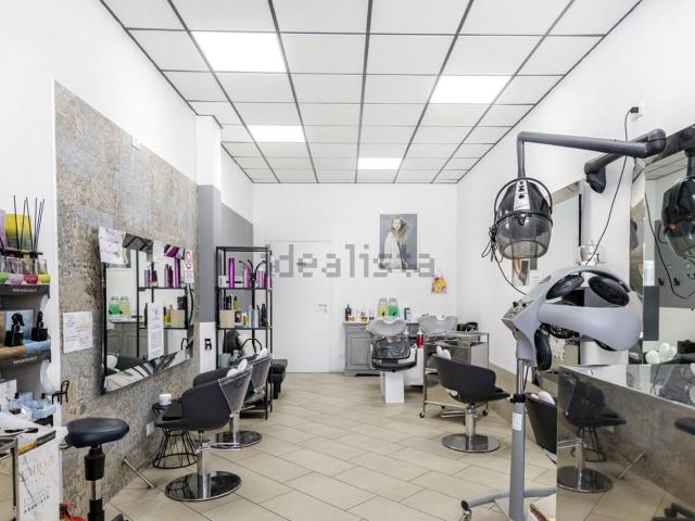 Locale Commerciale in affitto a Unione dei comuni della Bassa Romagna, Lugo