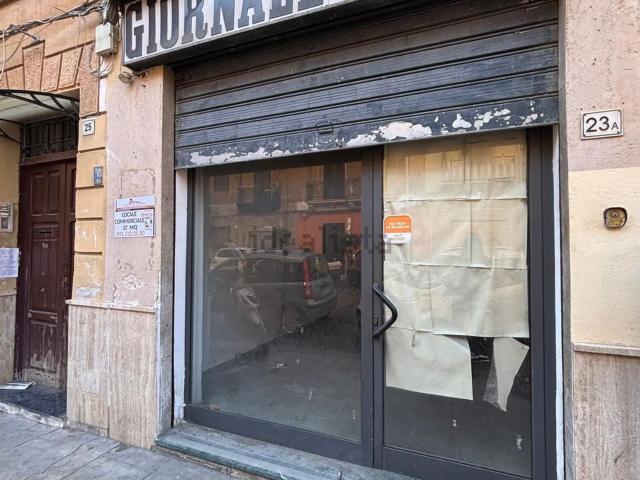 Locale Commerciale in affitto a V Circoscrizione, Palermo