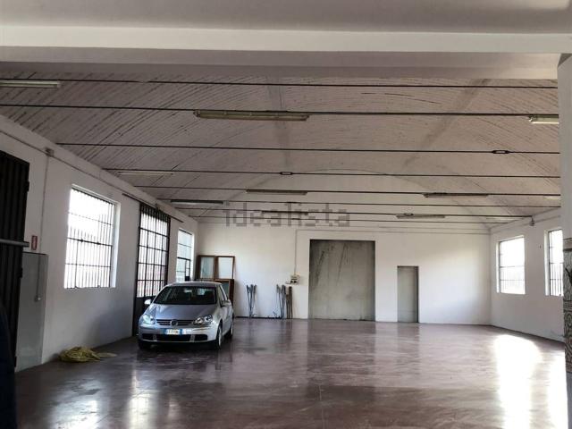 Locale Commerciale in affitto a Alseno, Reggio Emilia