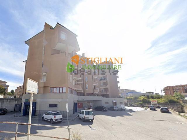 Locale Commerciale in affitto a Cep, Campobasso