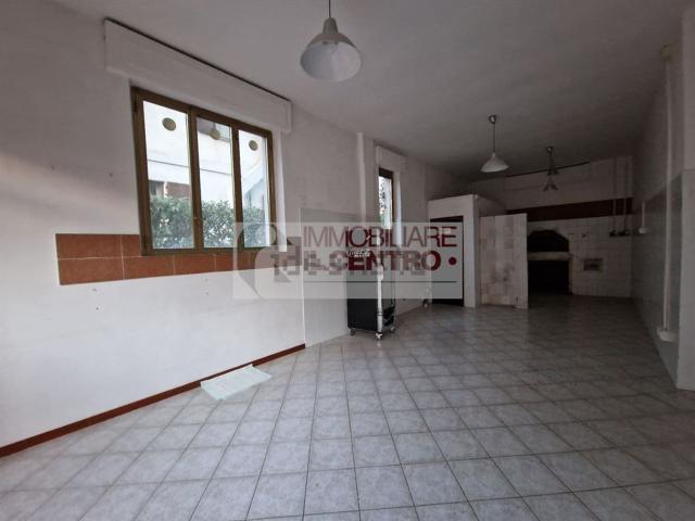 Locale Commerciale in affitto a Bradia, Sarzana