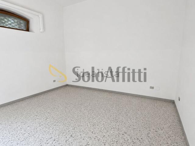 Locale Commerciale in affitto a Borgovilla, Puglia