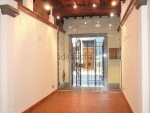 Locale Commerciale in affitto a Quartiere 1, Firenze