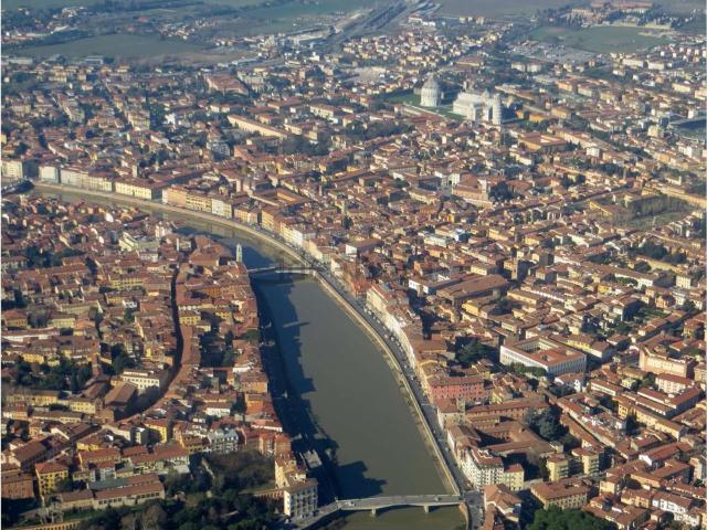 Locale Commerciale in affitto a Pisa, Toscana