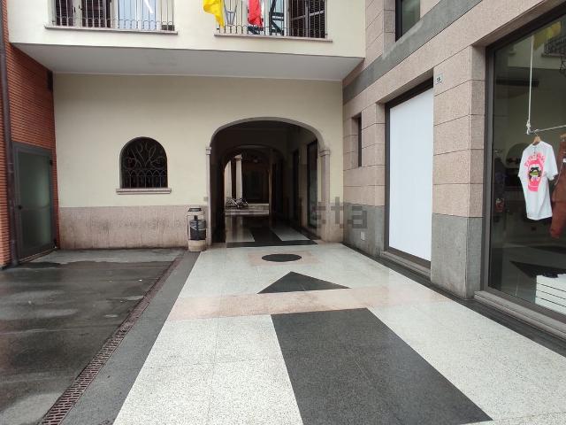 Locale Commerciale in affitto a Sacro Cuore, Piemonte