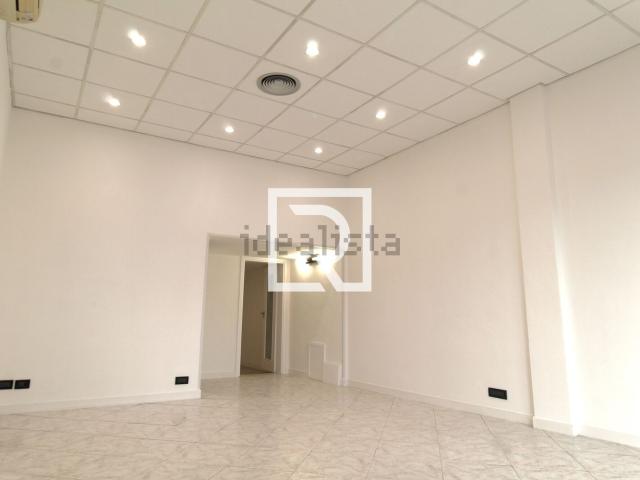 Locale Commerciale in affitto a Ravenna, Reggio Emilia