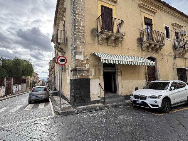 Locale Commerciale in affitto a Scordia, Sicilia